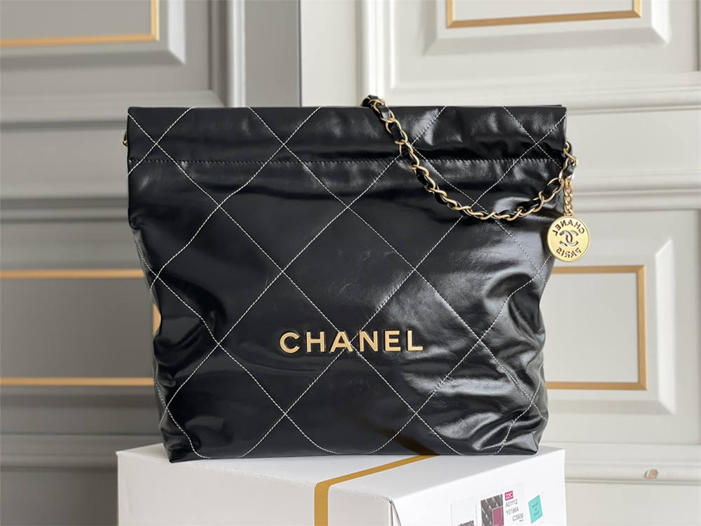 Chanel 22 bag 35cm small 2025 new 